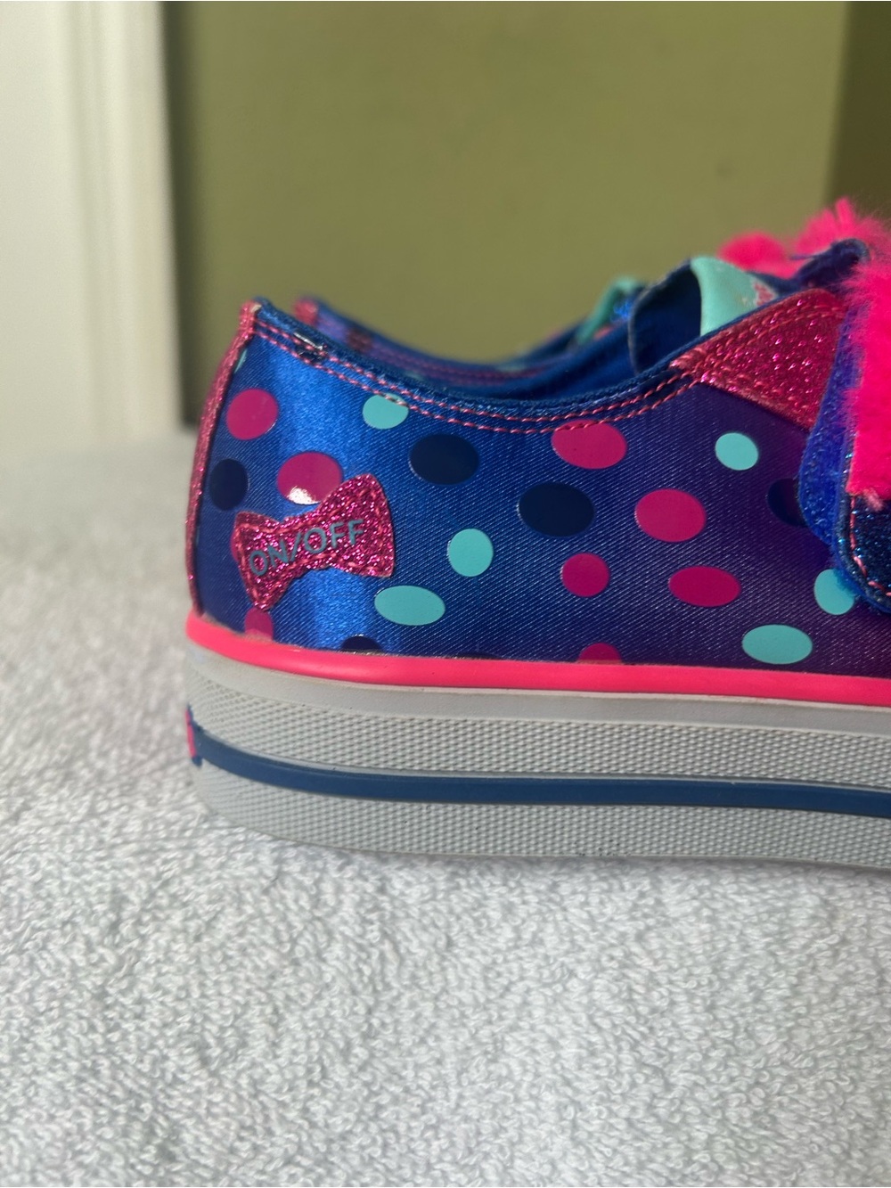NWT Skechers Twinkle-Toes Girls' Glitter Monster Slip-On Sneakers - Pink & Blue - Picture 3 of 13